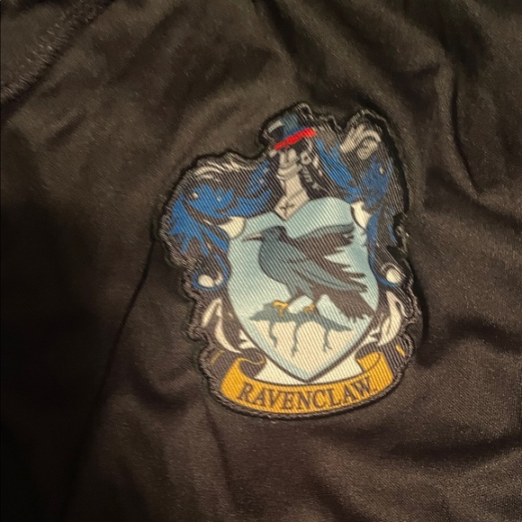 Ravenclaw Robe with Tie - Picture 2 of 5